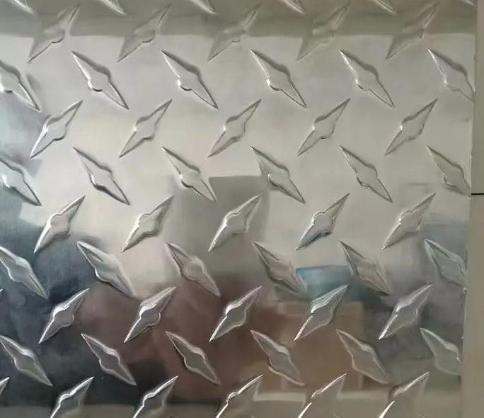 �ٴ���������
